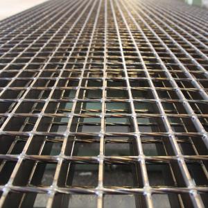 Puristehitsattu ritilä