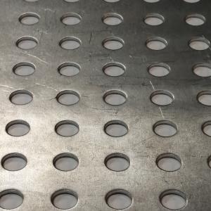 Ümarava-sirge RQ/RU