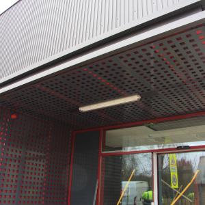 Nelikantava-sirge QG/CU