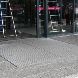 Jalapuhastusrest (Press Locked)