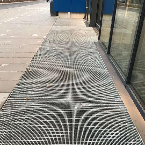 Jalapuhastusrest (Press Locked)