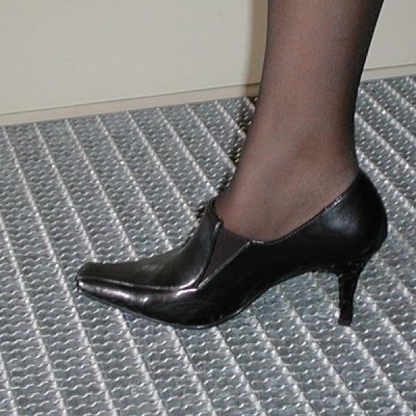 Jalapuhastusrest (Press Locked)