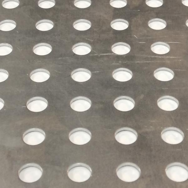 Ümarava-sirge RQ/RU