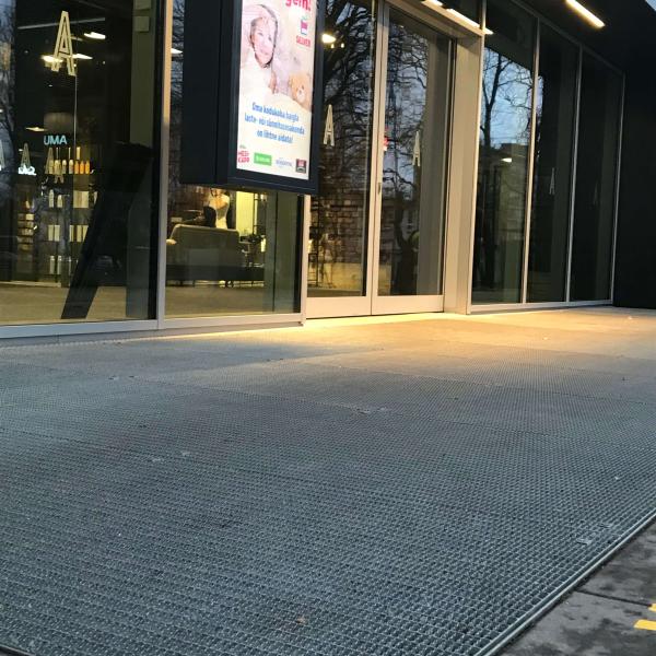 Jalapuhastusrest (Press Locked)